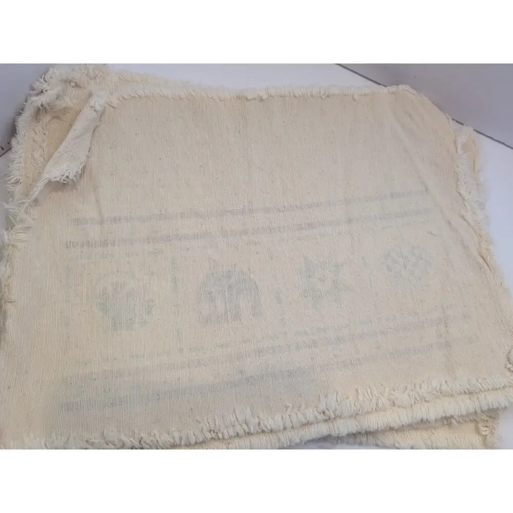 Vintage Set Of 6 Placemats With Houses READ